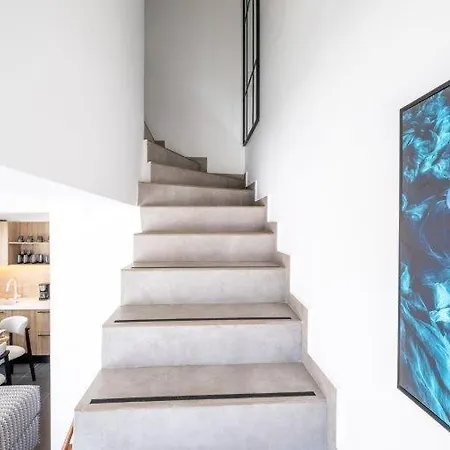 Irena Residences Hotell 4*