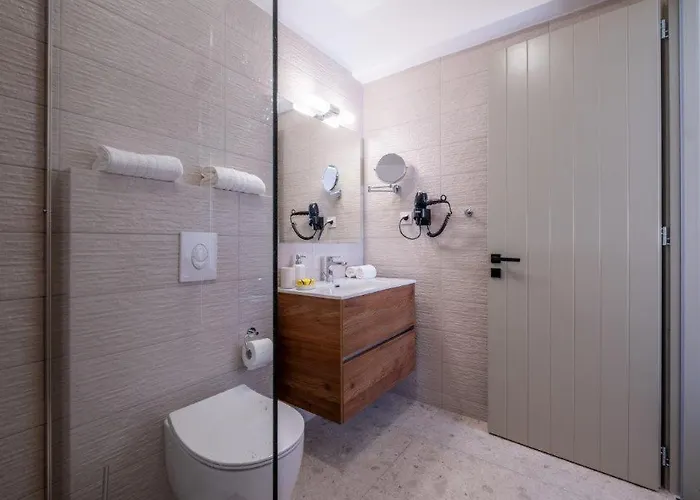 Otel Irena Residences 4*