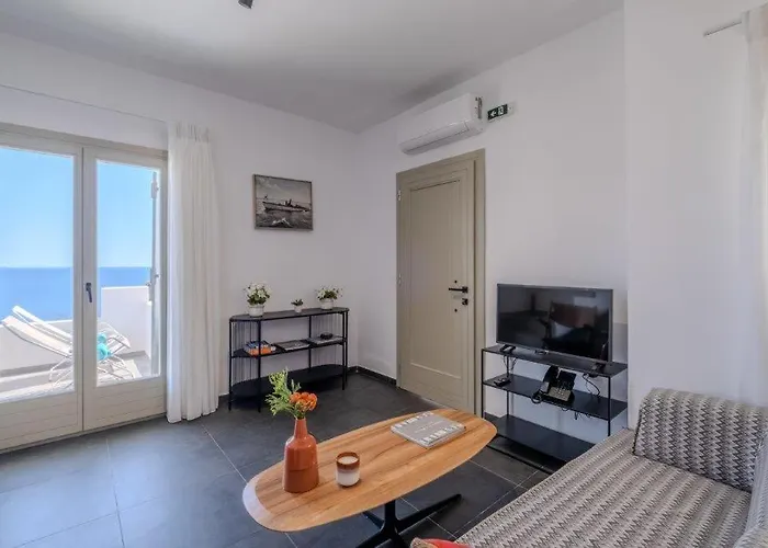 Otel Irena Residences 4*